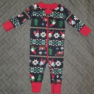 Hanna Christmas pajamas